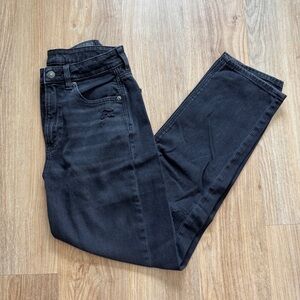 American Eagle Mom Straight jean